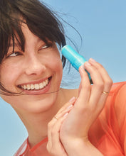 Load image into Gallery viewer, cooling &amp; brightening eye balm
